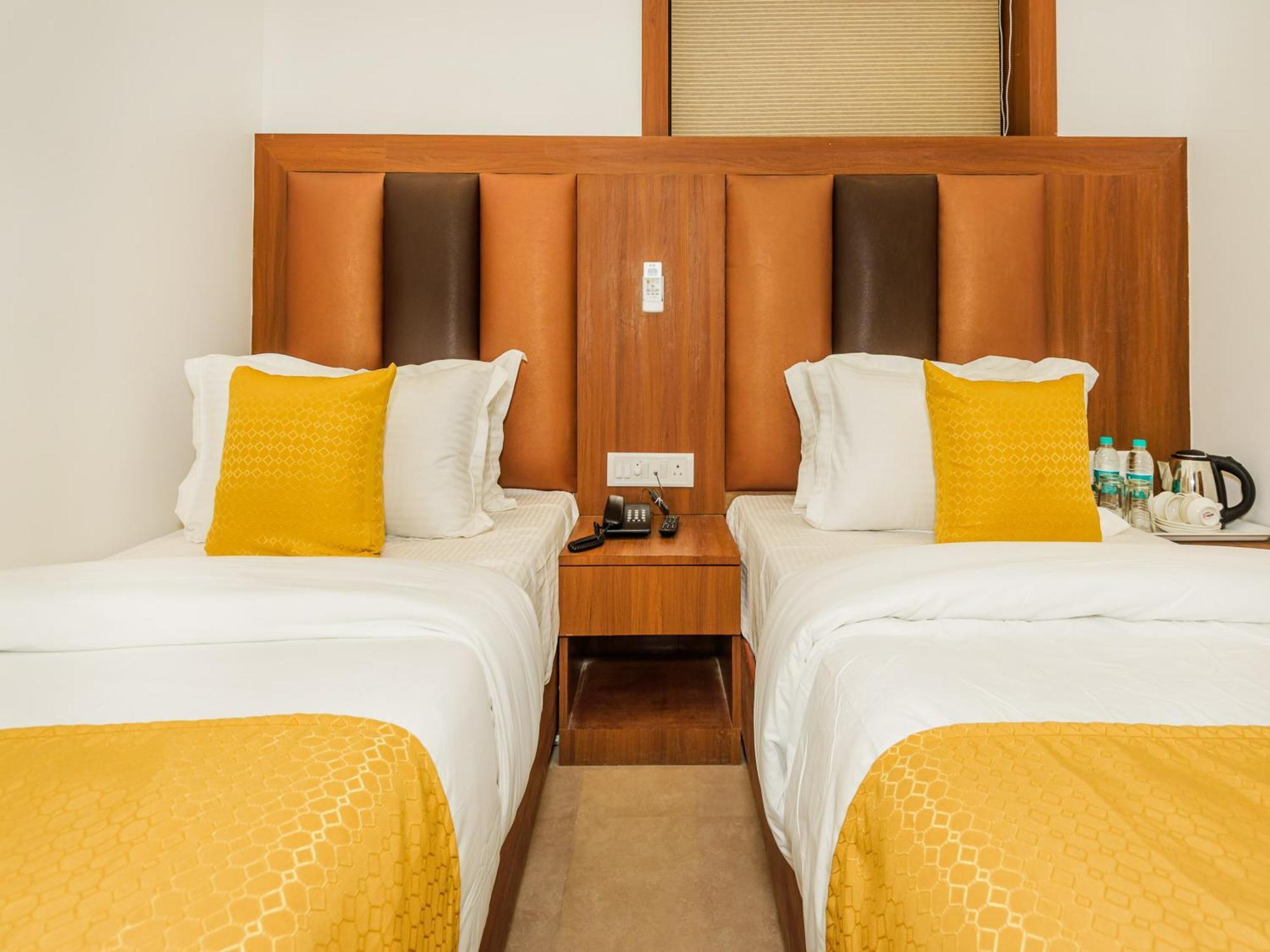Hotel Zillion Executive Near Us Consulate Bandra Kurla Complex Mumbai Near Mumbai Airport Bombay Exterior foto